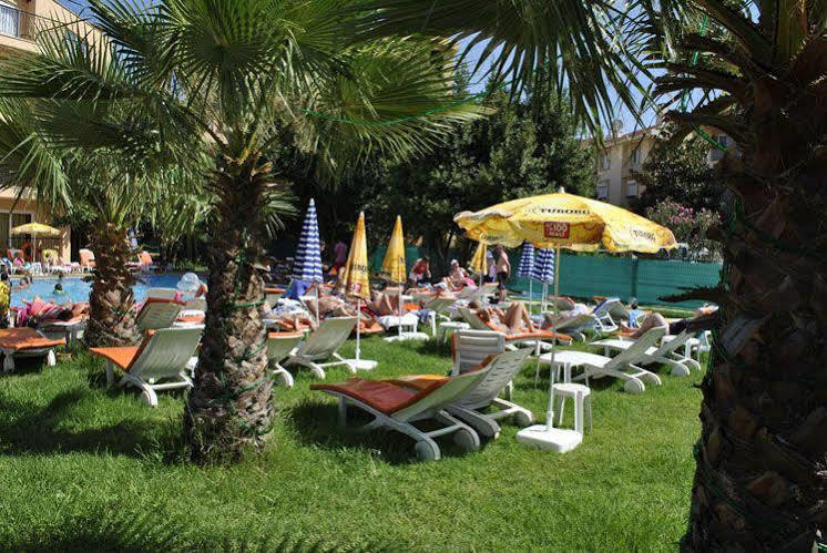 Aparthotel Club Dena