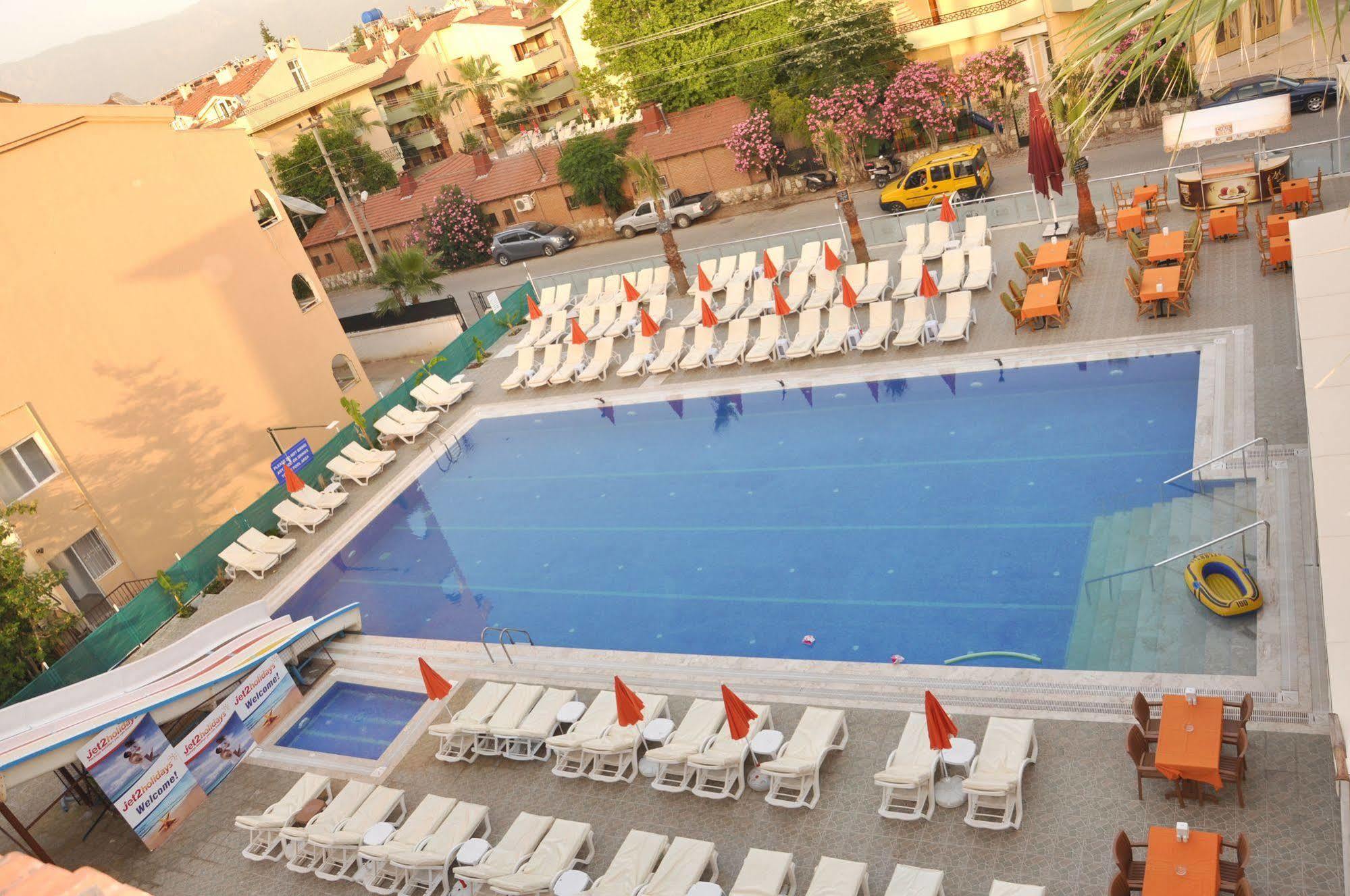 Club Dena Hotel apartamentowy 2*